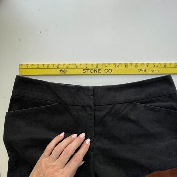 Jones of New York Sport Shorts, Size 6 - Picture 5 of 8